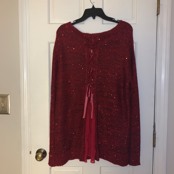 Red sweater with sequence and velvet ribbon ties down the back - Picture 2 of 4